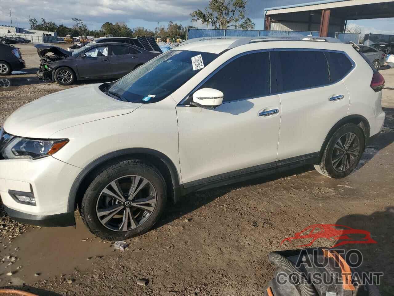 NISSAN ROGUE 2017 - 5N1AT2MT1HC870647