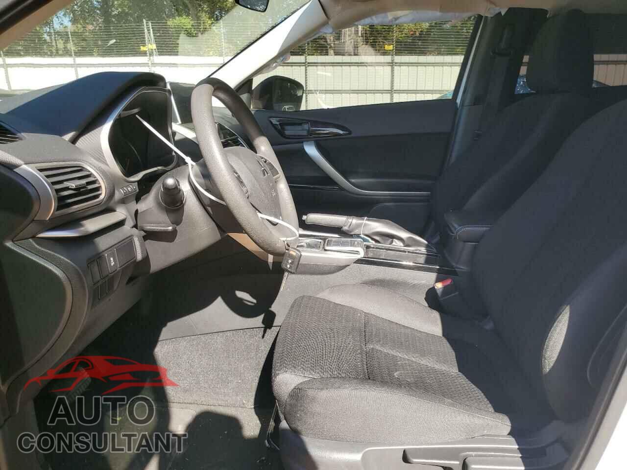 MITSUBISHI ECLIPSE 2018 - JA4AT4AA4JZ067332