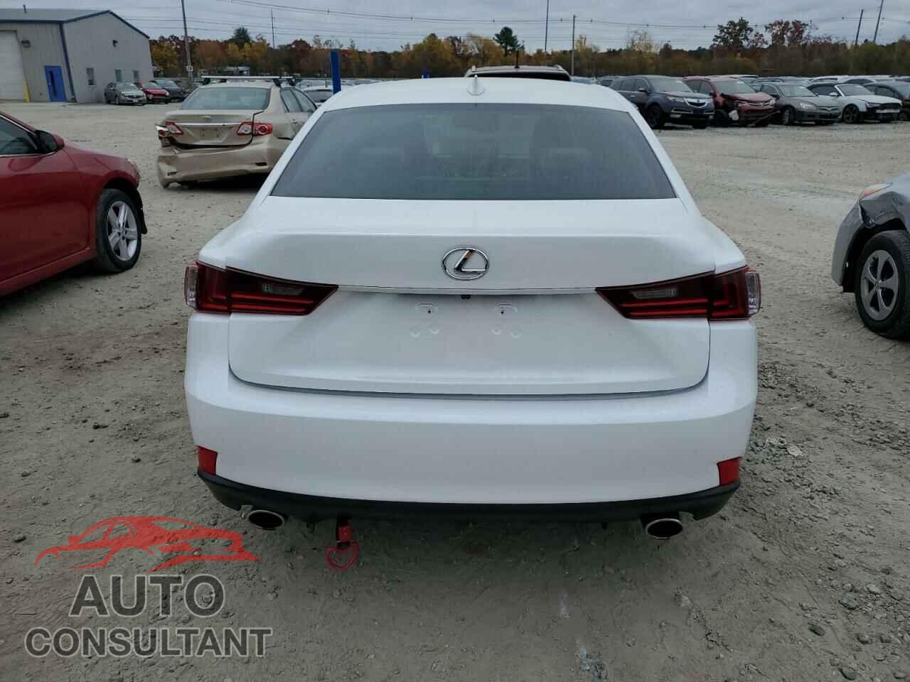 LEXUS IS 2014 - JTHCF1D24E5008625