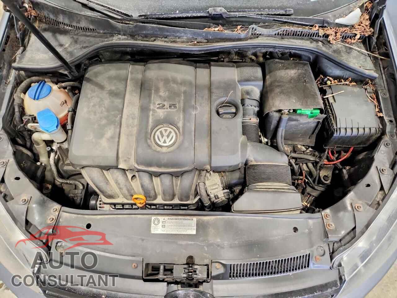 VOLKSWAGEN JETTA 2011 - 3VWPZ7AJ5BM694850