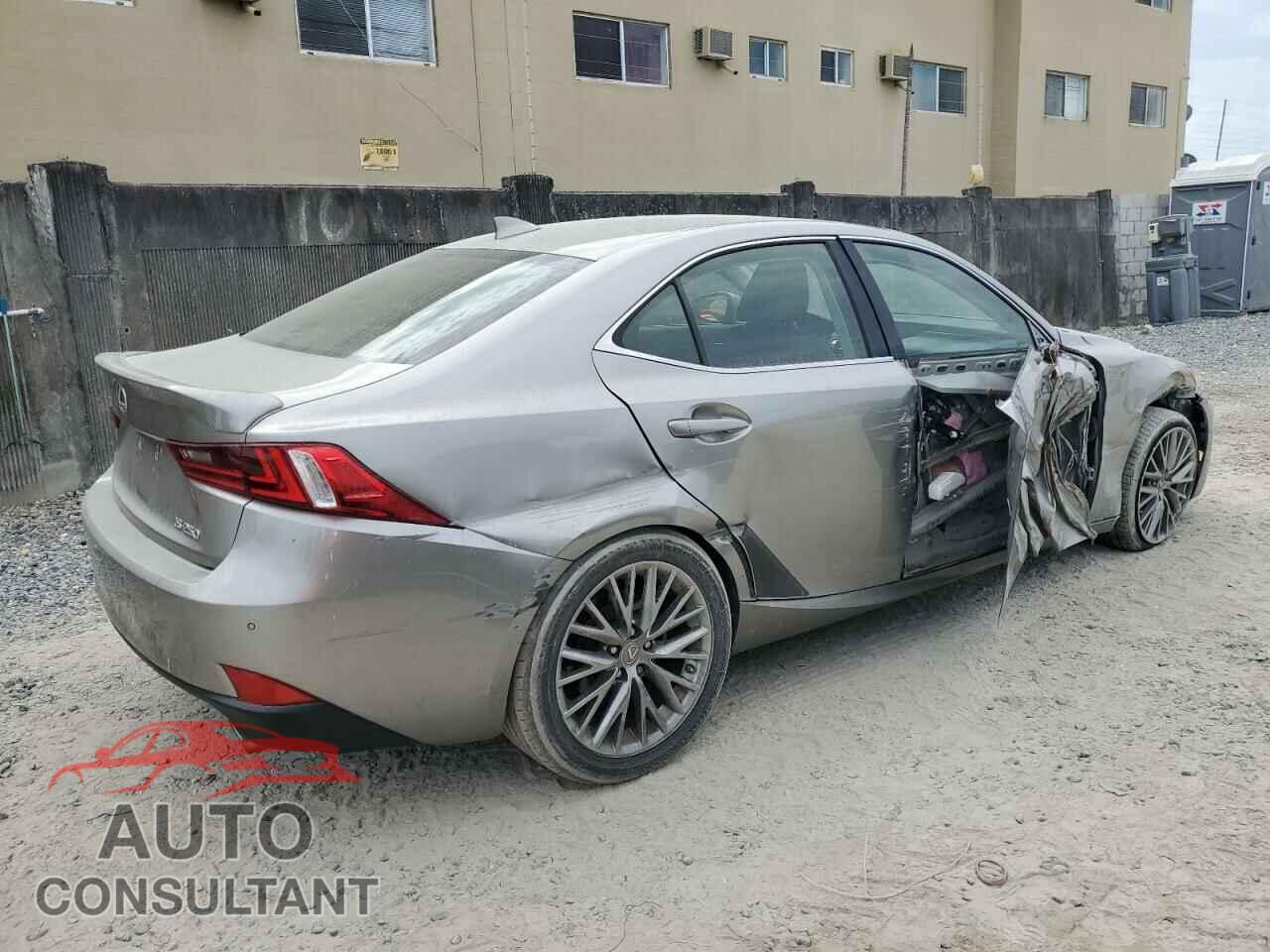 LEXUS IS 2015 - JTHBF1D25F5071830