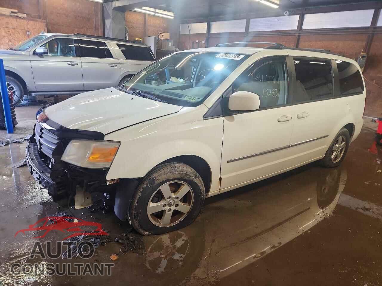 DODGE CARAVAN 2010 - 2D4RN5D18AR190813