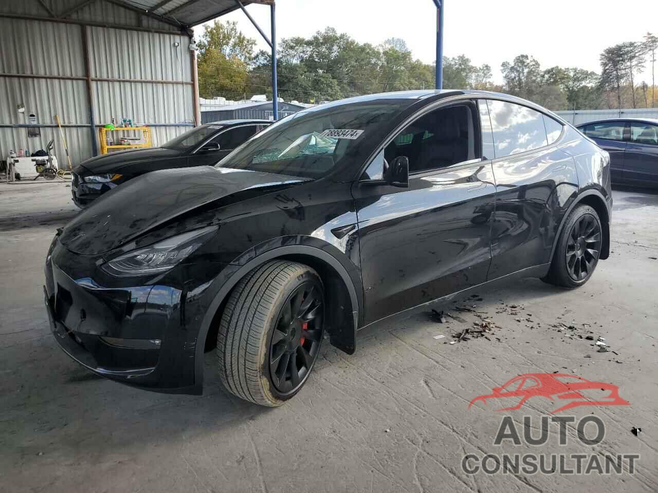 TESLA MODEL Y 2021 - 5YJYGDEE8MF136717