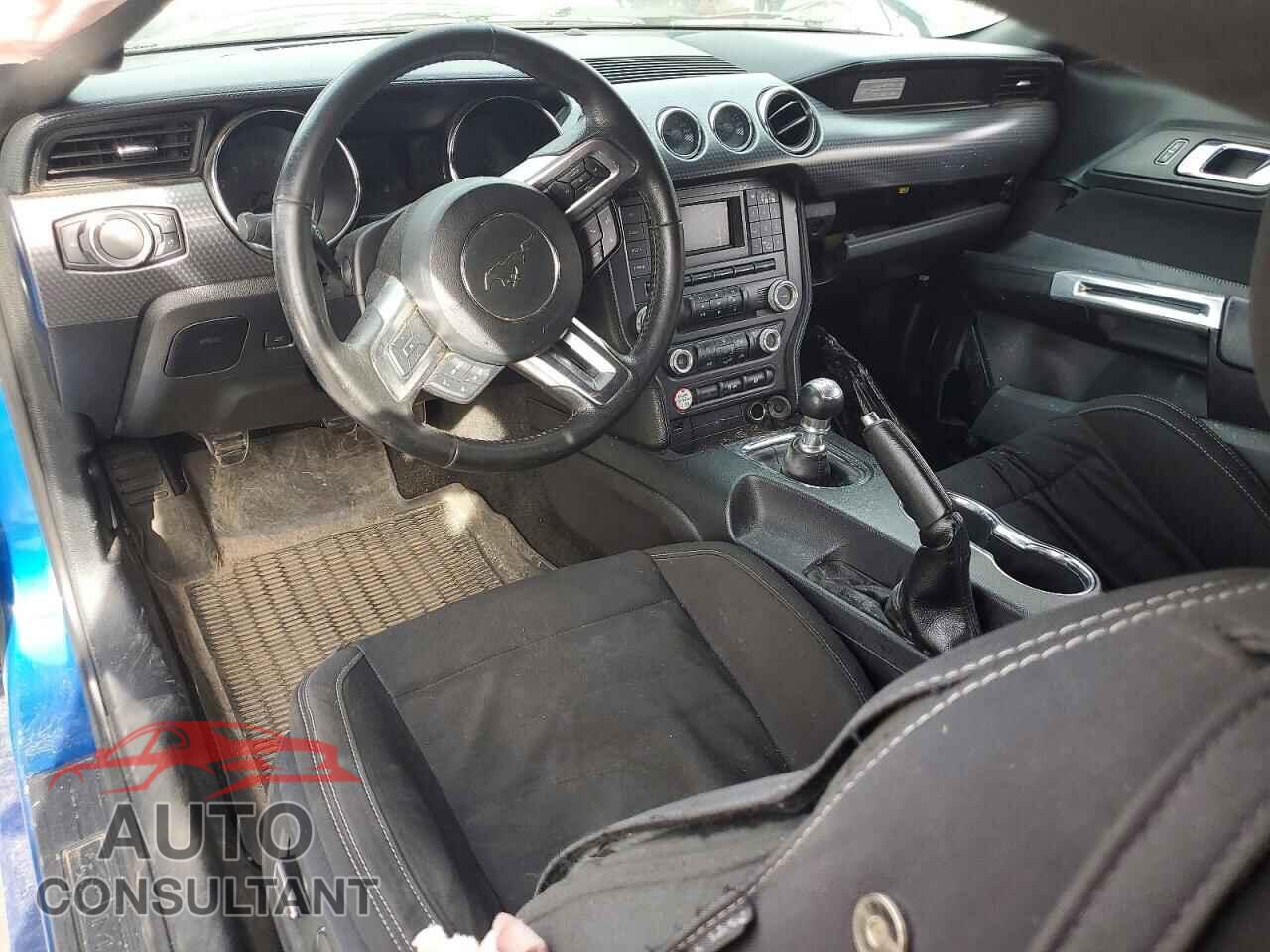 FORD MUSTANG 2017 - 1FA6P8CF5H5255543
