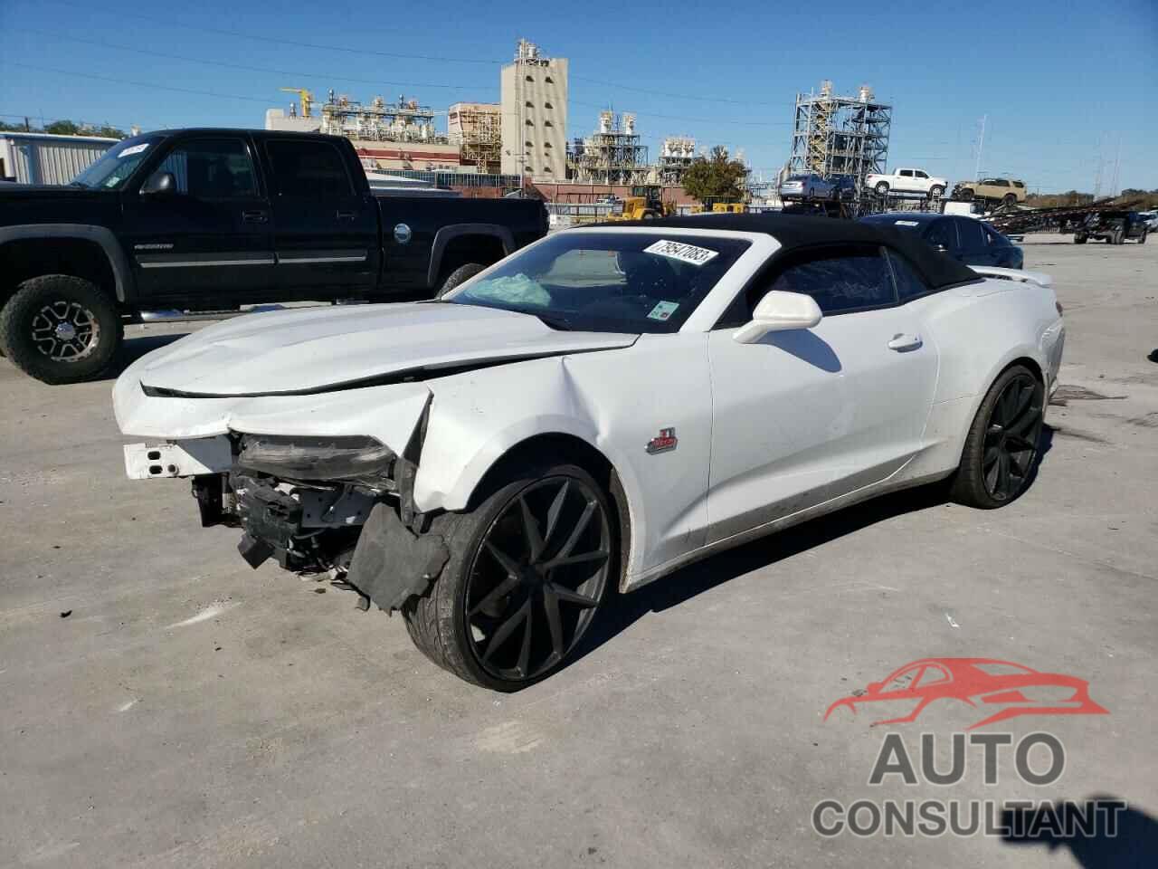 CHEVROLET CAMARO 2019 - 1G1FB3DS9K0136124