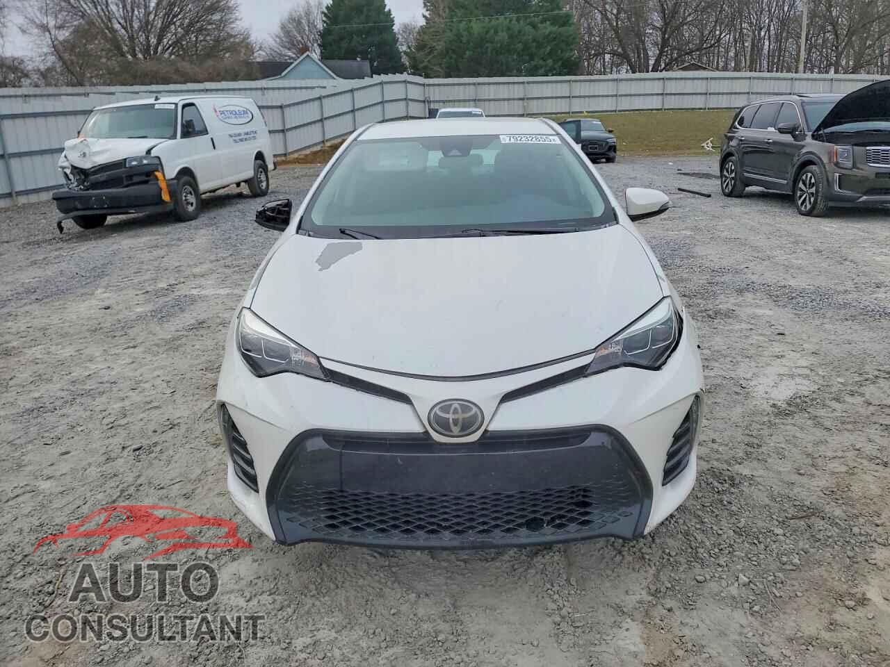 TOYOTA COROLLA 2017 - 5YFBURHE7HP649362
