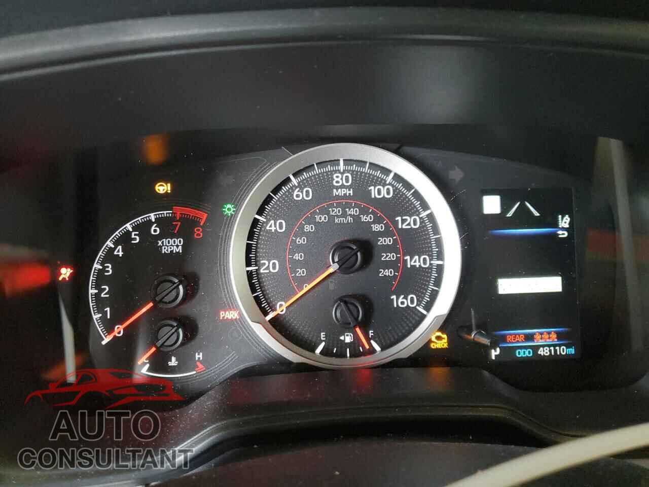 TOYOTA COROLLA CR 2022 - 7MUAAABG5NV036228