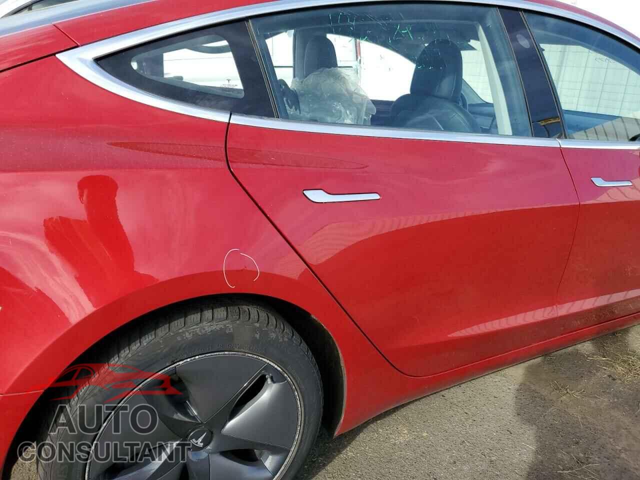 TESLA MODEL 3 2018 - 5YJ3E1EA1JF052259