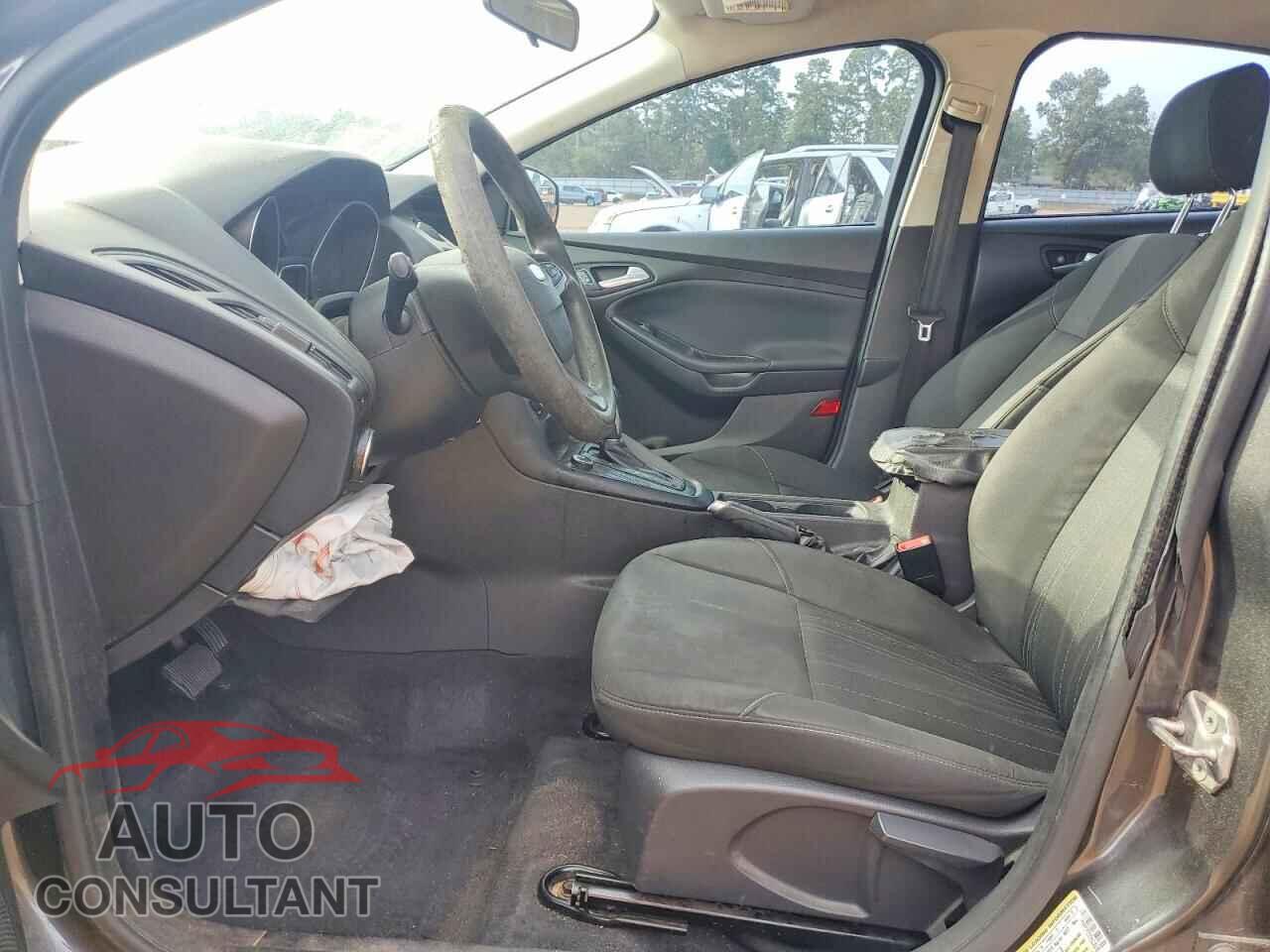 FORD FOCUS 2016 - 1FADP3F25GL212236
