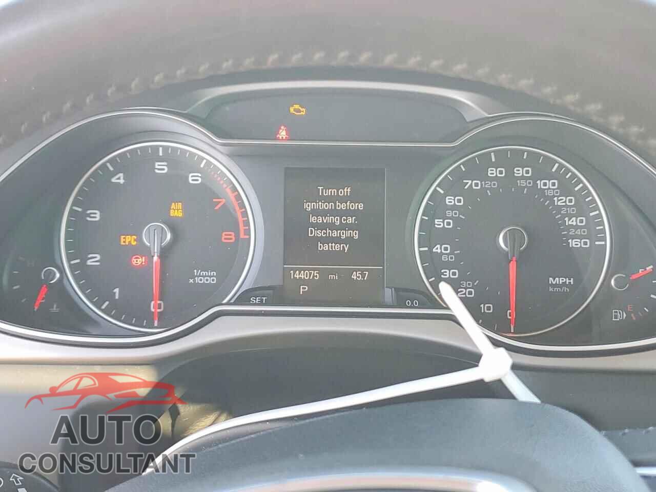 AUDI A4 2013 - WAUBFAFLXDA161919