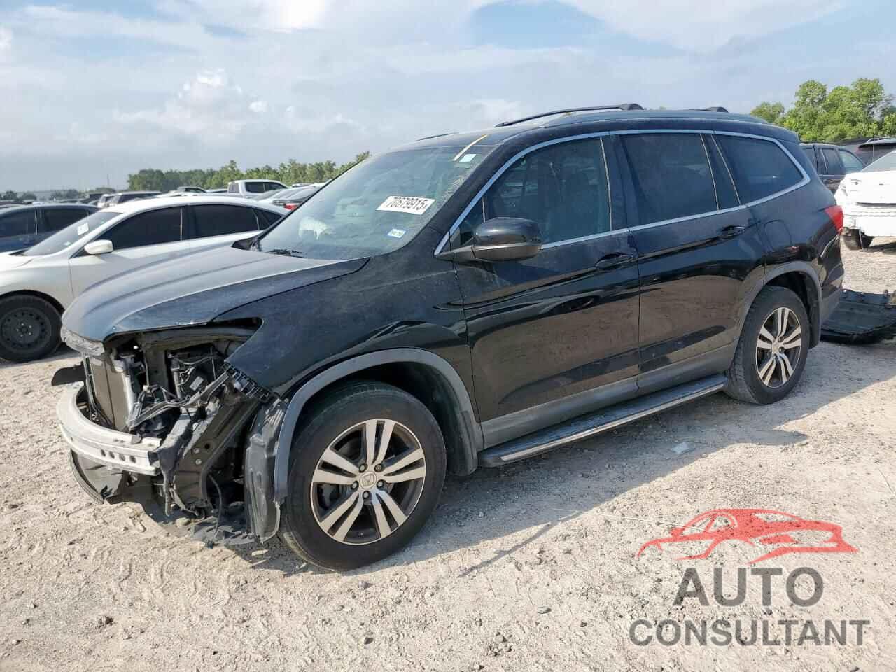 HONDA PILOT 2017 - 5FNYF6H79HB021030
