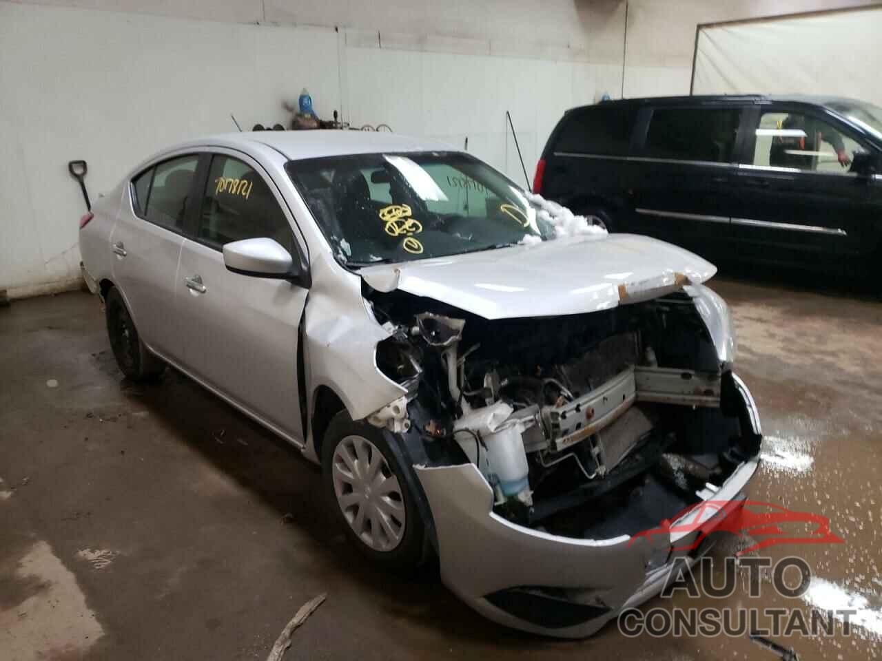 NISSAN VERSA 2019 - 3N1CN7AP2KL838381