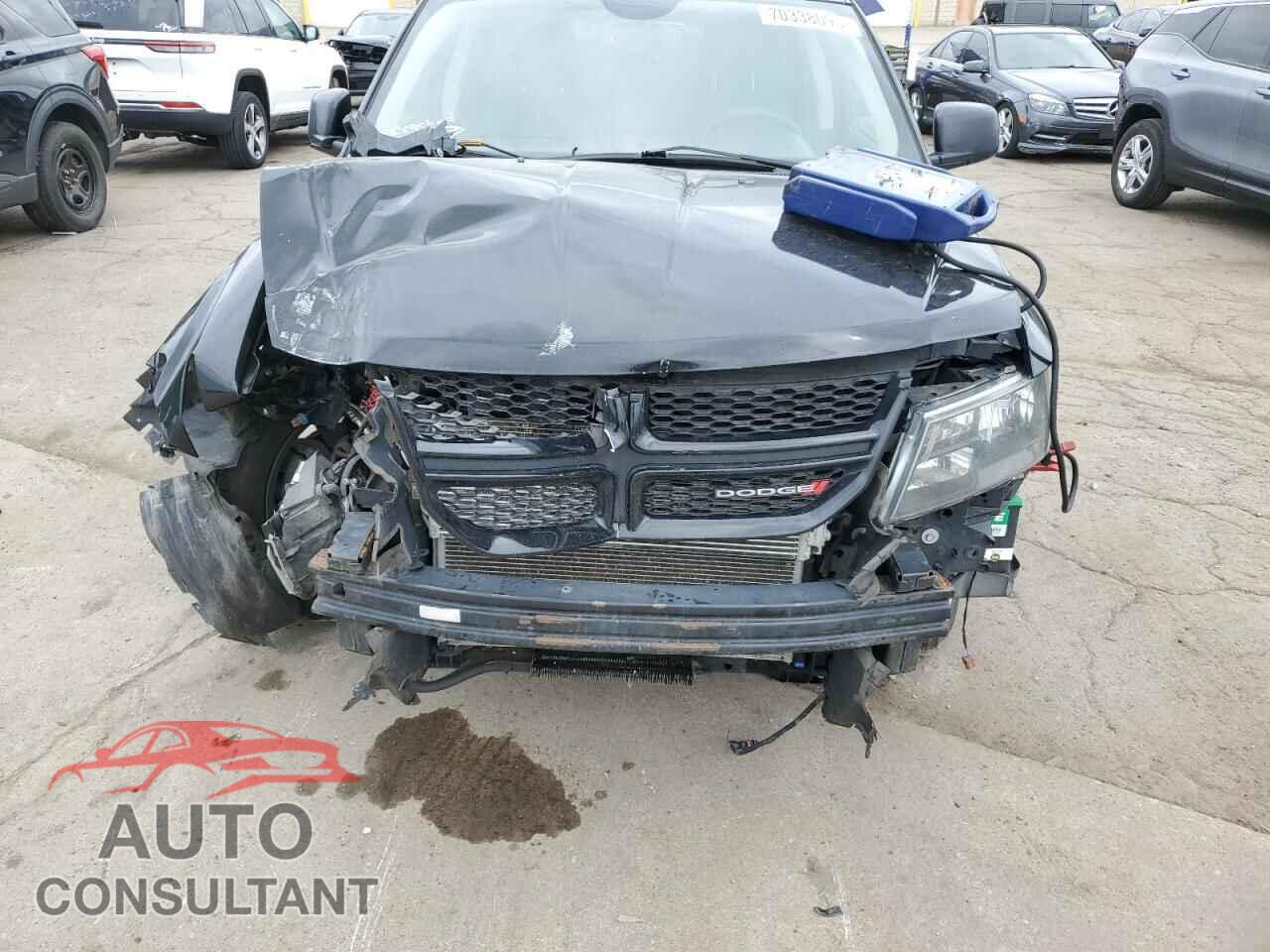 DODGE JOURNEY 2017 - 3C4PDDEG2HT596825