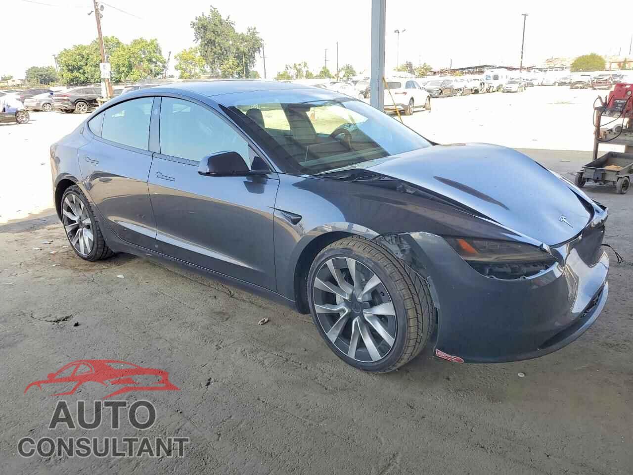 TESLA MODEL 3 2024 - 5YJ3E1EA3RF732420