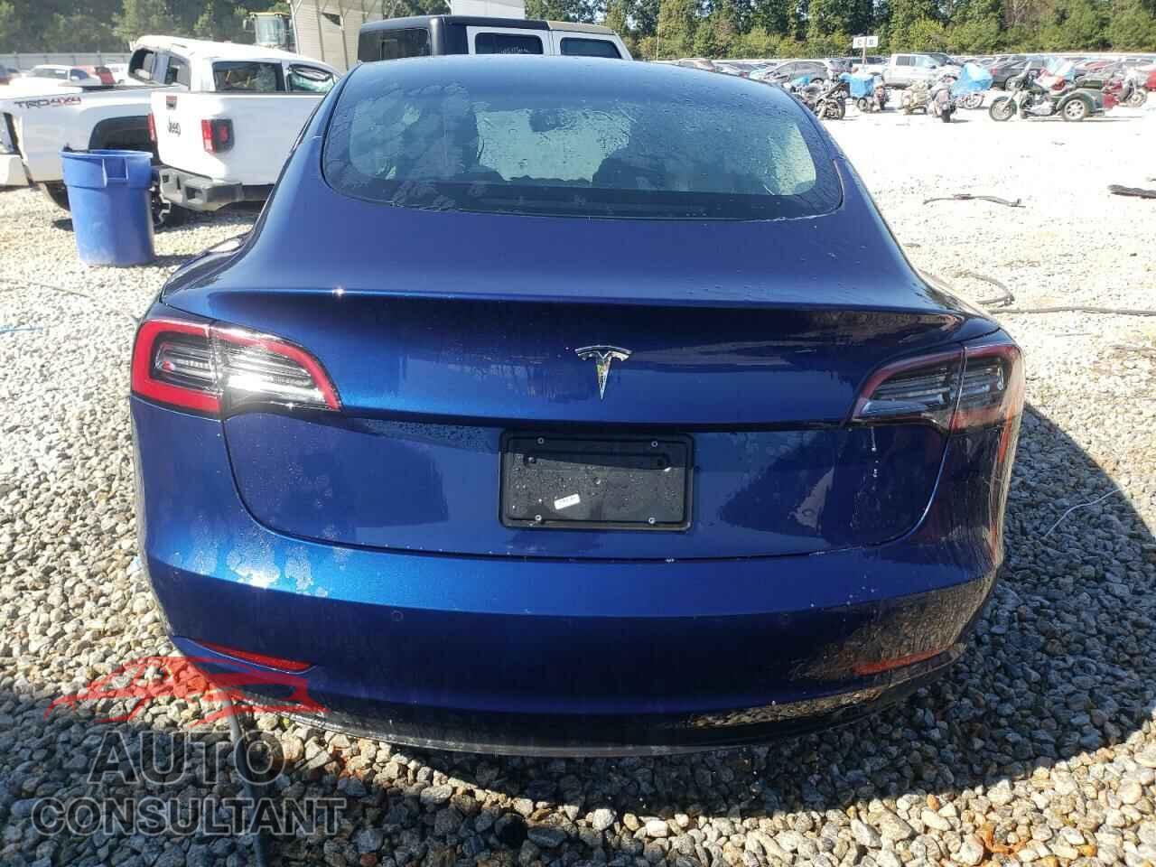 TESLA MODEL 3 2022 - 5YJ3E1EA0NF371609