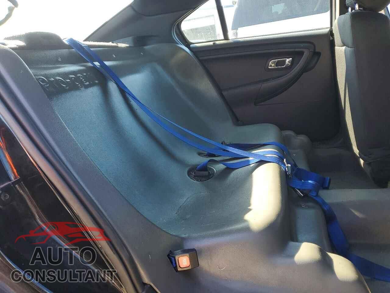 FORD TAURUS 2016 - 1FAHP2L82GG147617