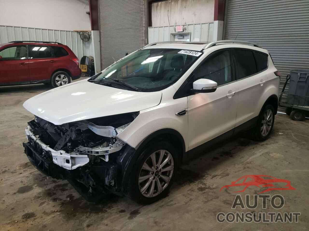 FORD ESCAPE 2017 - 1FMCU9J90HUB34669