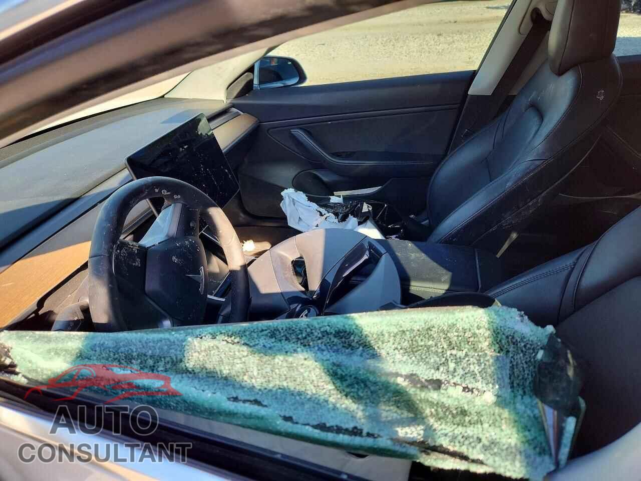 TESLA MODEL 3 2020 - 5YJ3E1EB6LF665277
