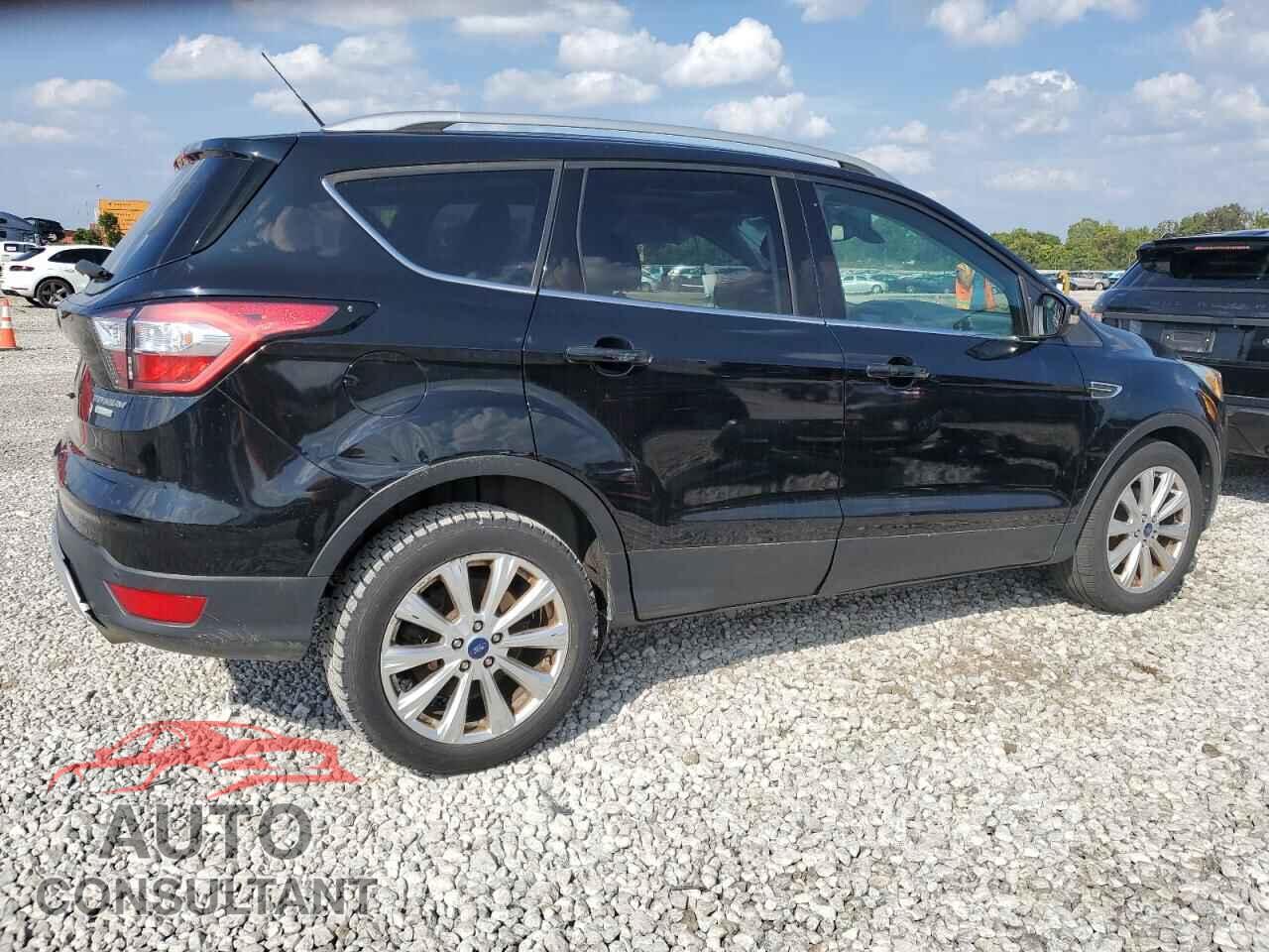 FORD ESCAPE 2017 - 1FMCU0JD9HUD06925