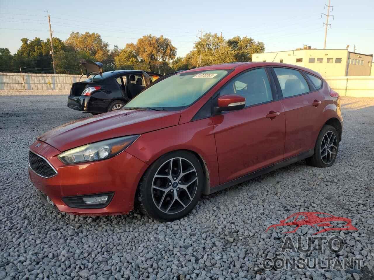 FORD FOCUS 2018 - 1FADP3M25JL294768