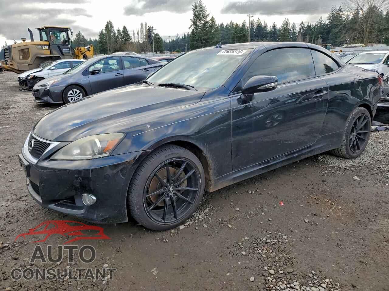 LEXUS IS 2011 - JTHFF2C29B2519782