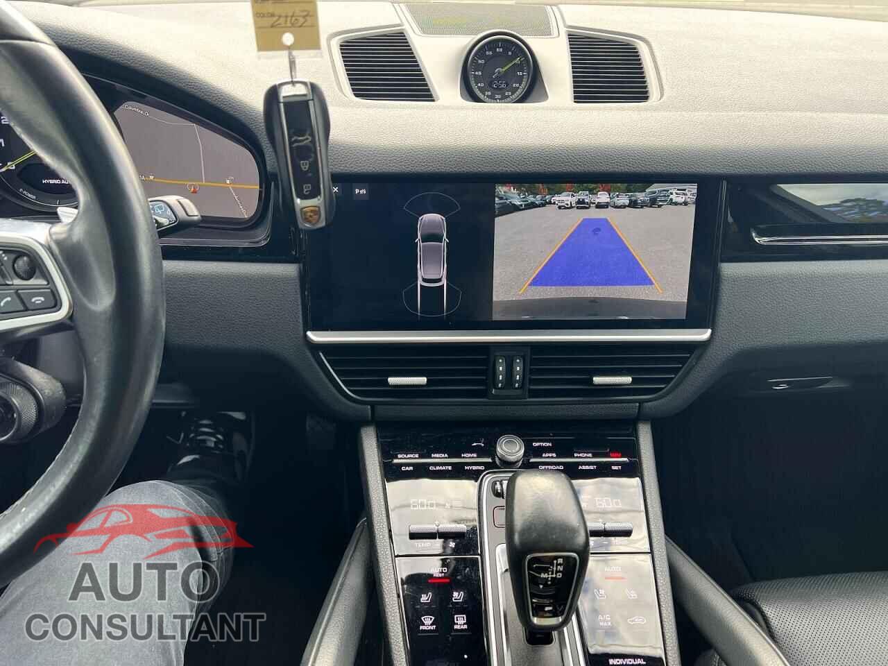 PORSCHE CAYENNE 2019 - WP1AE2AY0KDA52163