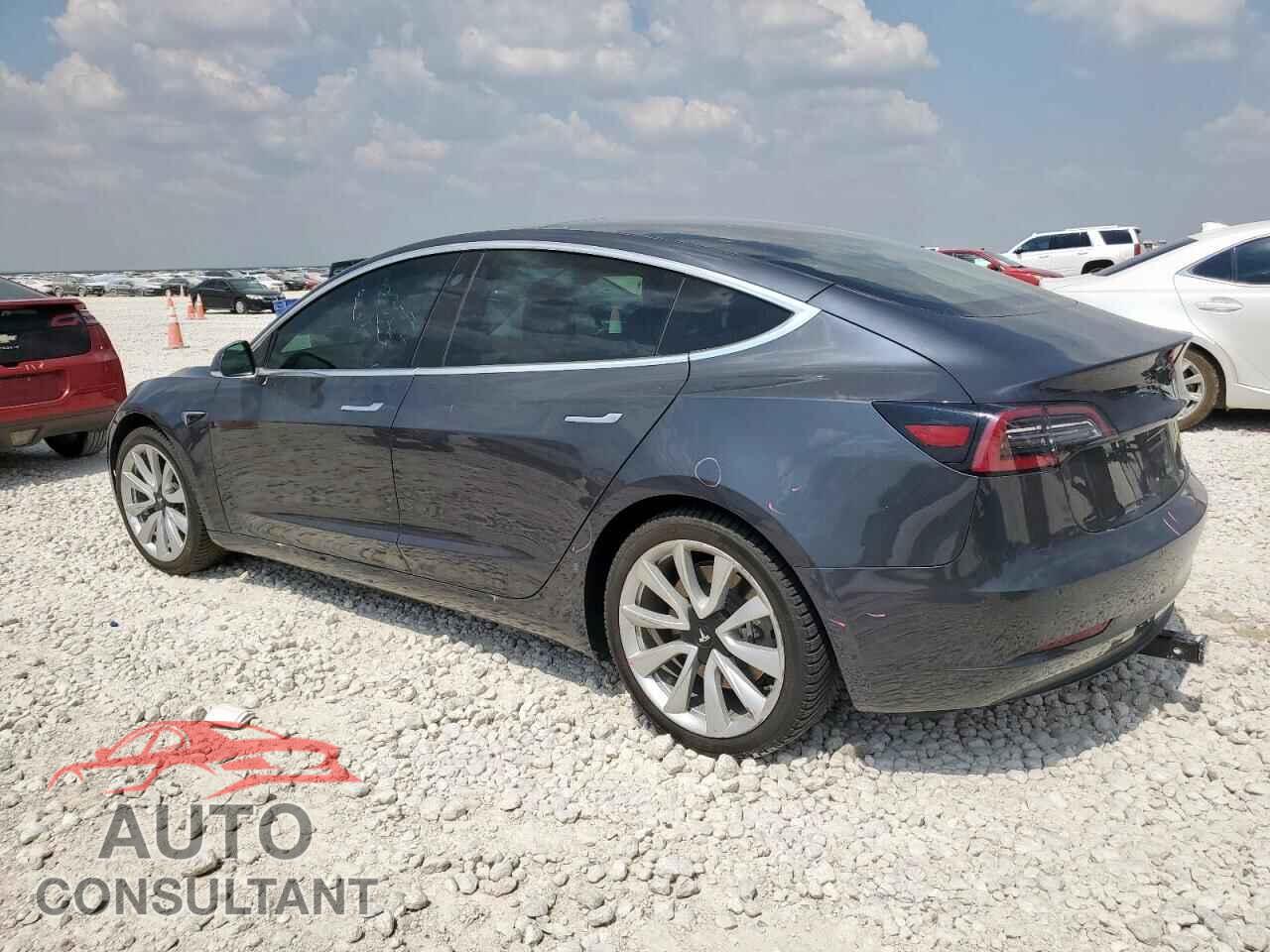 TESLA MODEL 3 2018 - 5YJ3E1EA4JF109411