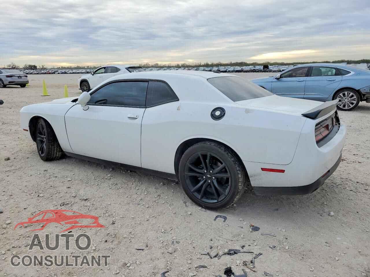 DODGE CHALLENGER 2018 - 2C3CDZAG8JH138517