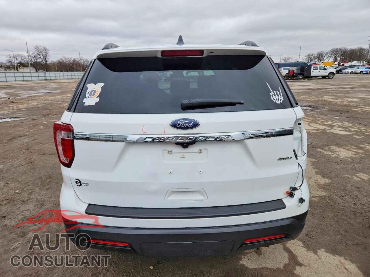 FORD EXPLORER 2018 - 1FM5K8B89JGB28727