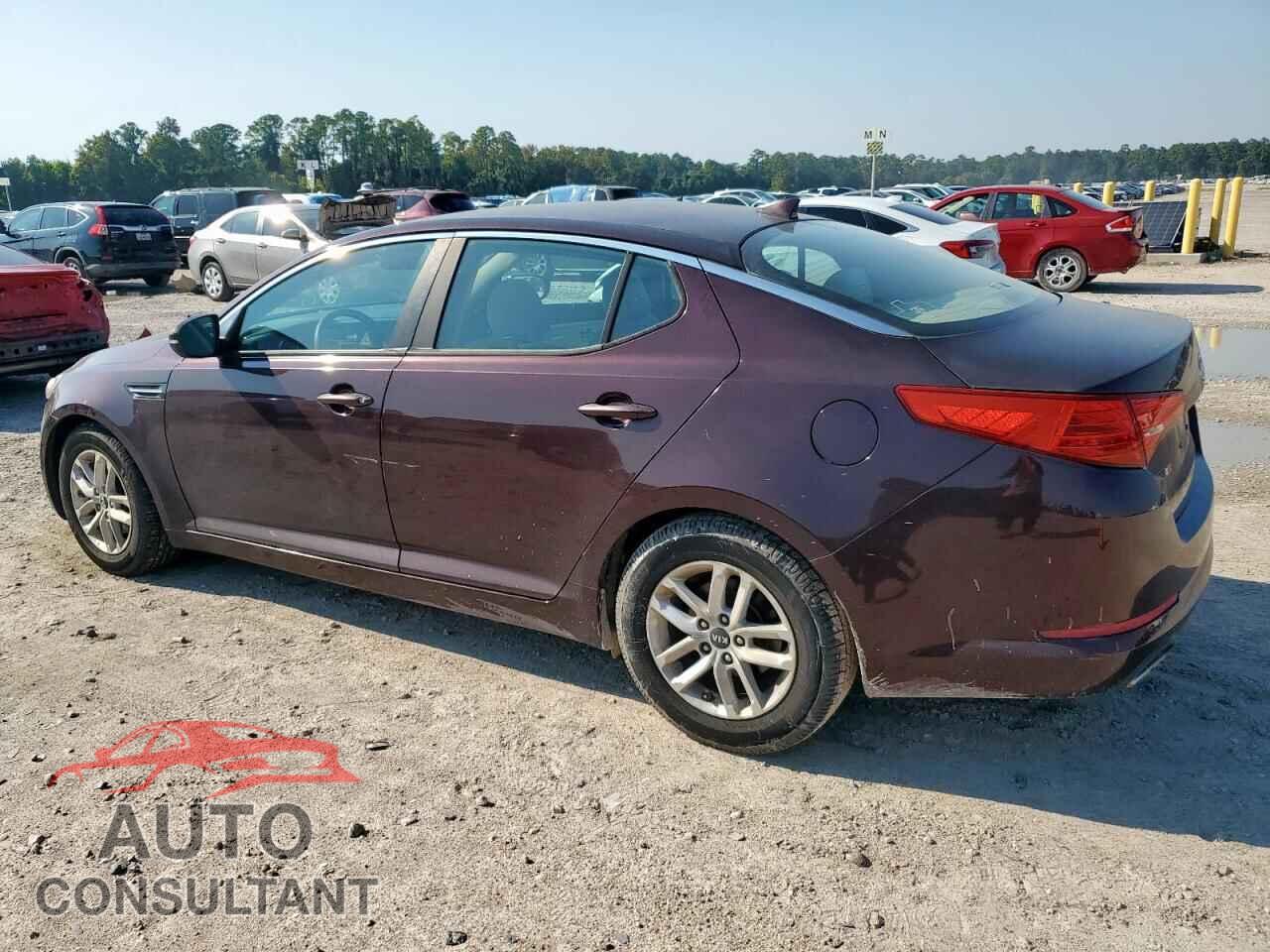 KIA OPTIMA 2011 - KNAGM4A78B5083122