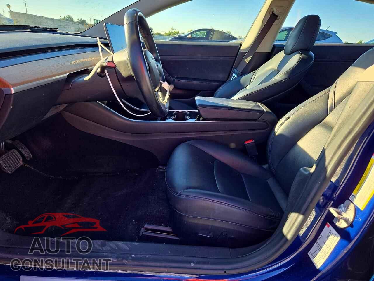 TESLA MODEL 3 2018 - 5YJ3E1EB0JF117398