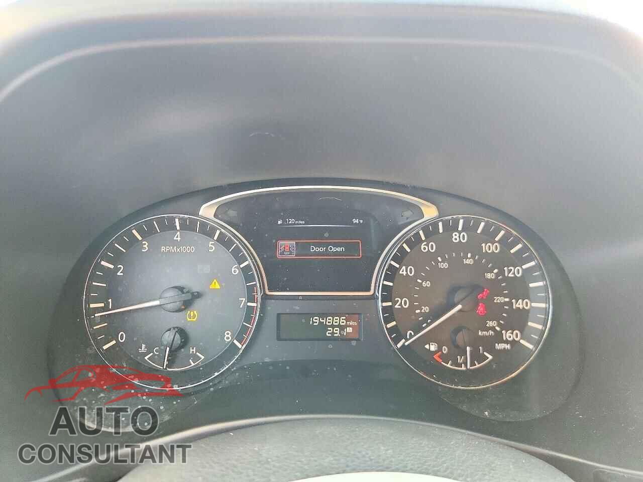 NISSAN PATHFINDER 2014 - 5N1AR2MN2EC685308