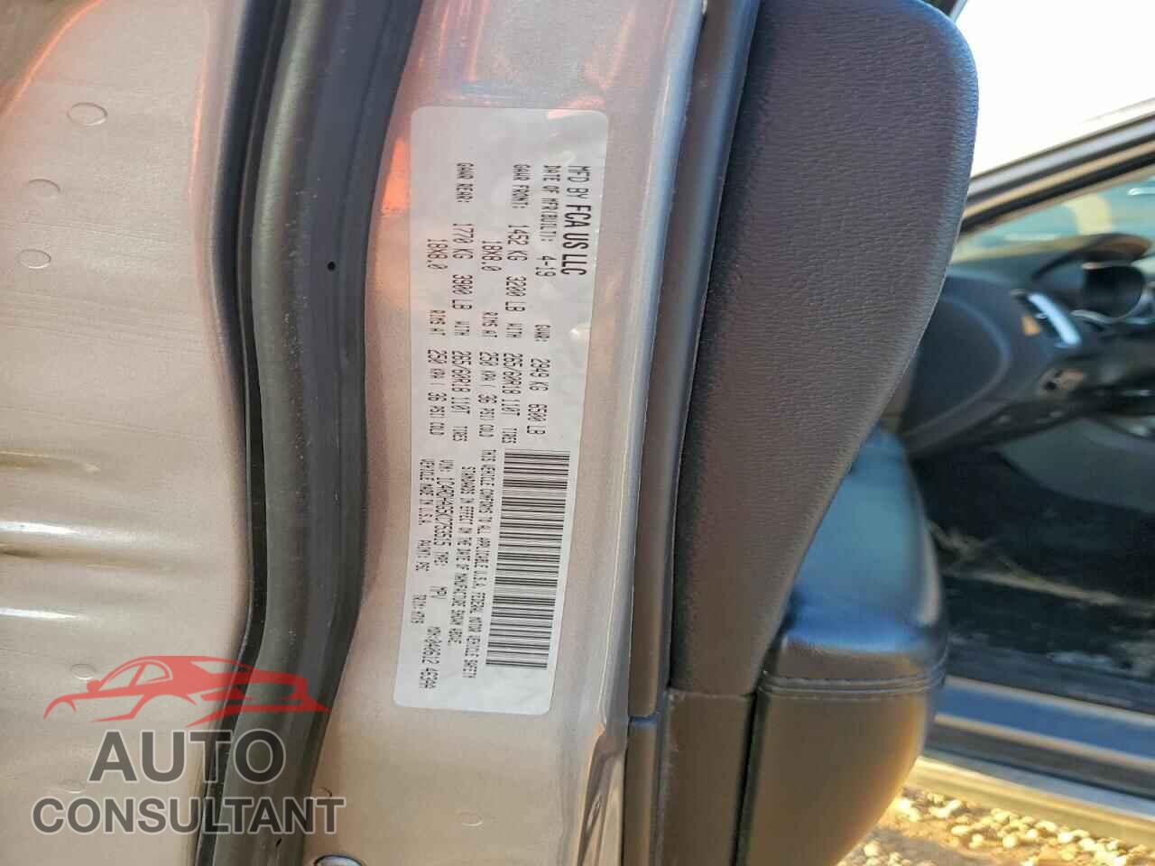 DODGE DURANGO 2019 - 1C4RDHAG5KC753515