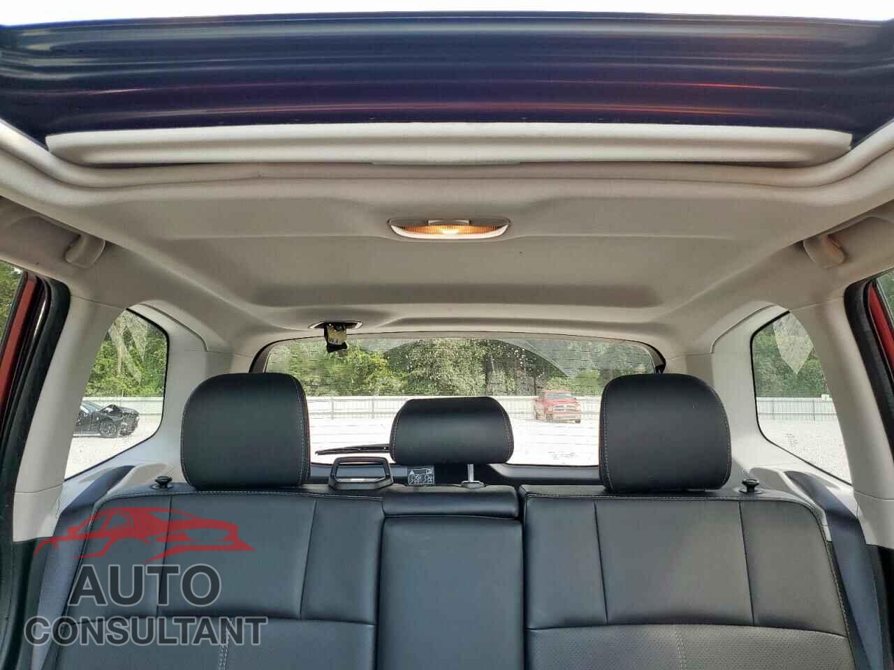 SUBARU FORESTER 2017 - JF2SJGWC2HH480623