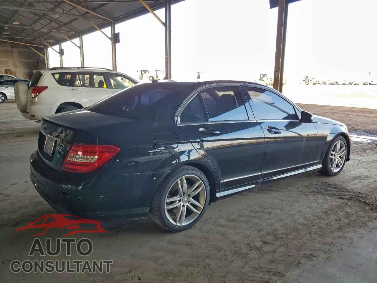 MERCEDES-BENZ C-CLASS 2014 - WDDGF4HB7ER314246