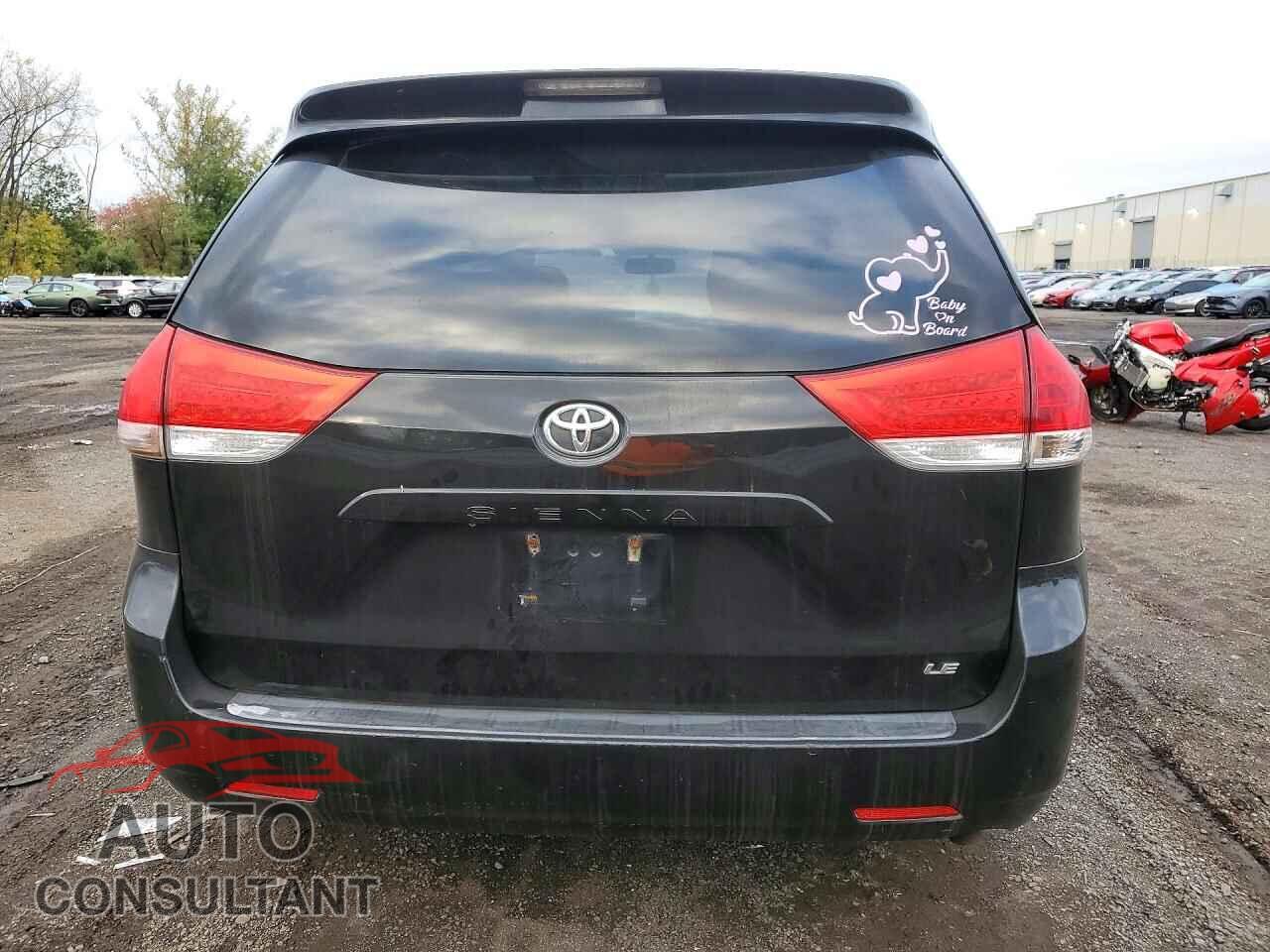 TOYOTA SIENNA 2012 - 5TDKK3DC0CS268024