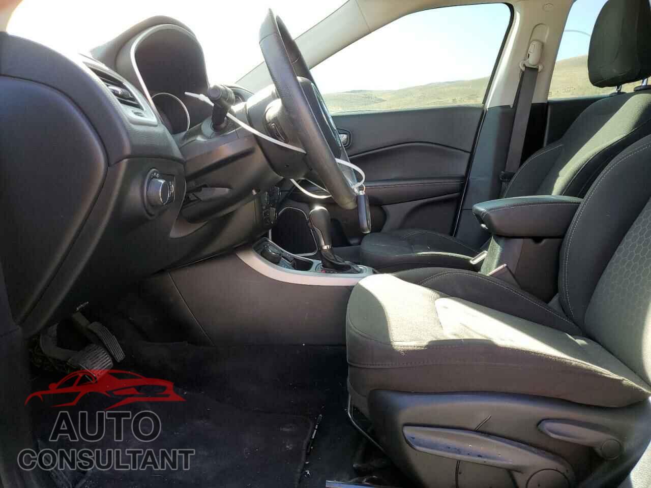 JEEP COMPASS 2020 - 3C4NJDAB7LT253463