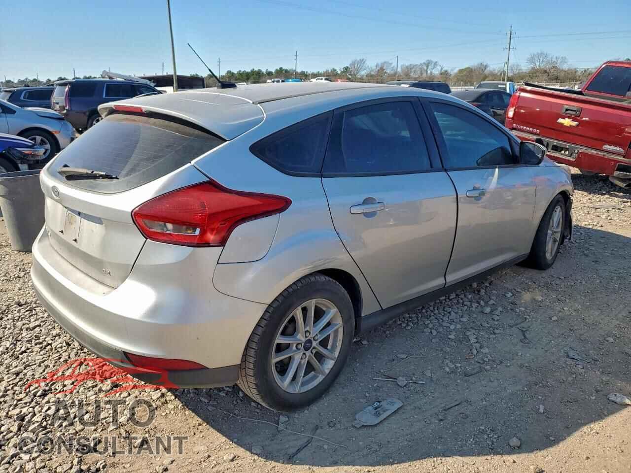 FORD FOCUS 2018 - 1FADP3K24JL206845