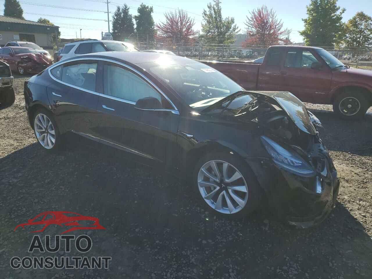 TESLA MODEL 3 2018 - 5YJ3E1EB0JF182736