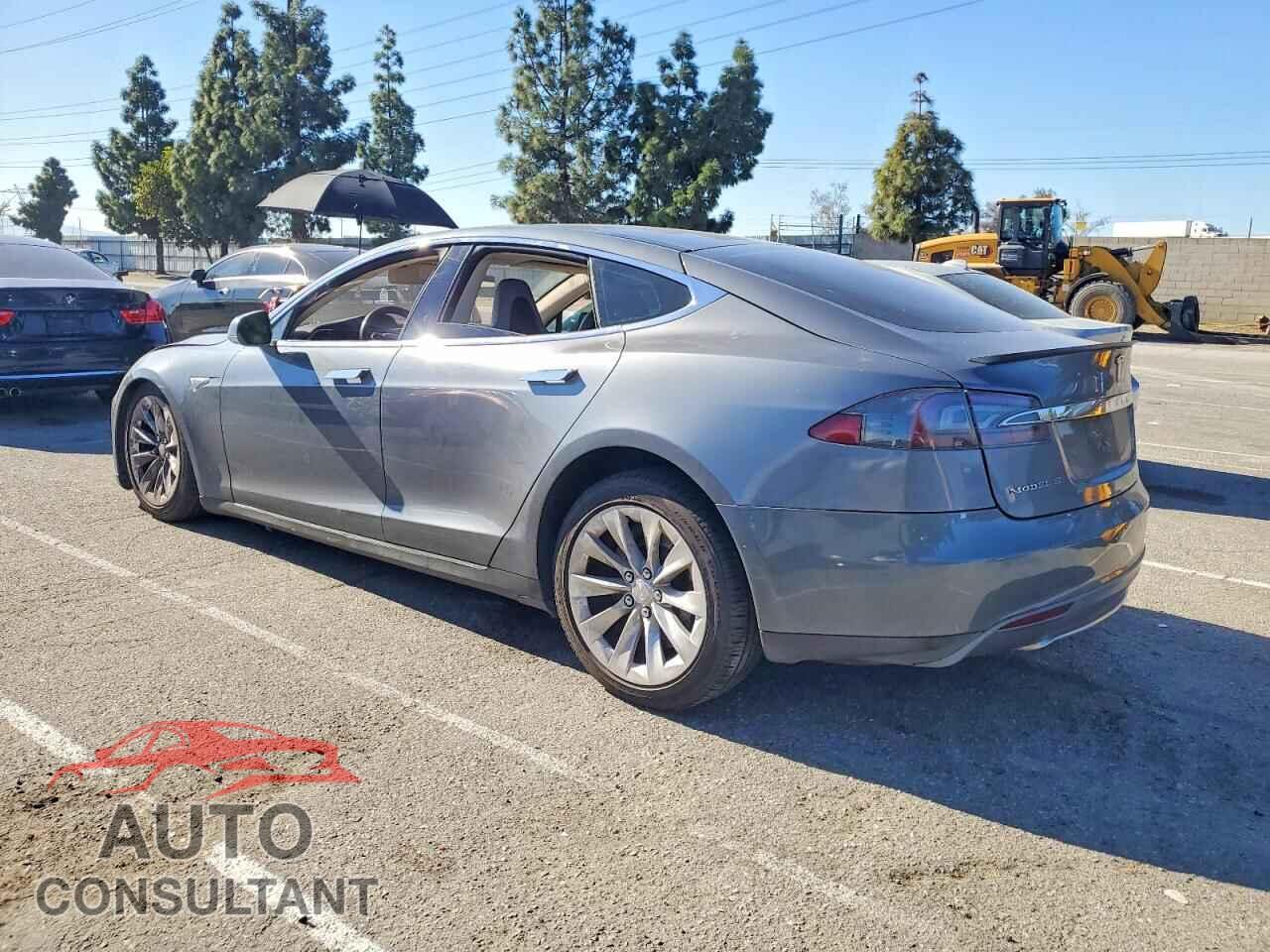 TESLA MODEL S 2013 - 5YJSA1CP8DFP14731