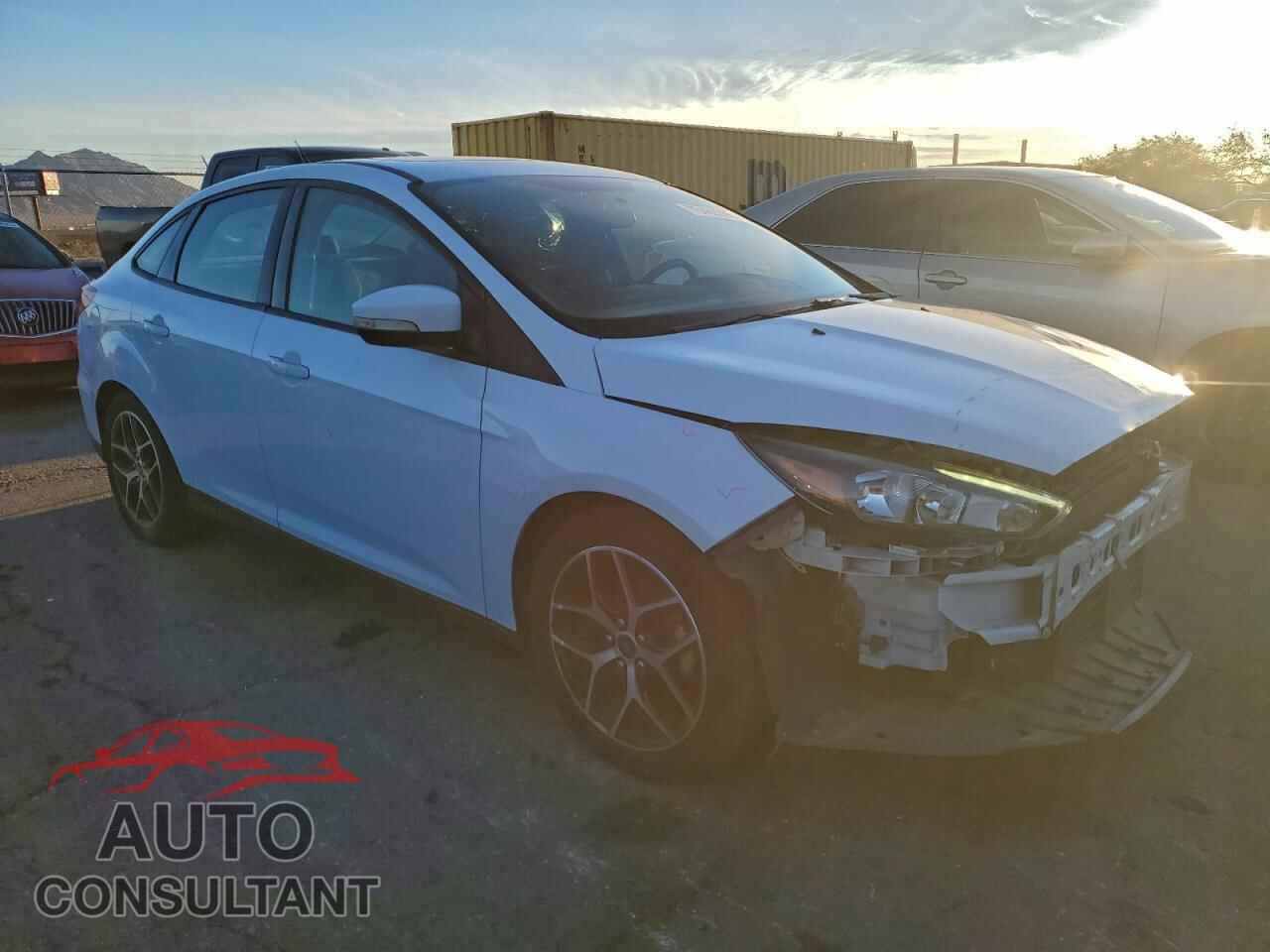 FORD FOCUS 2017 - 1FADP3H26HL343402