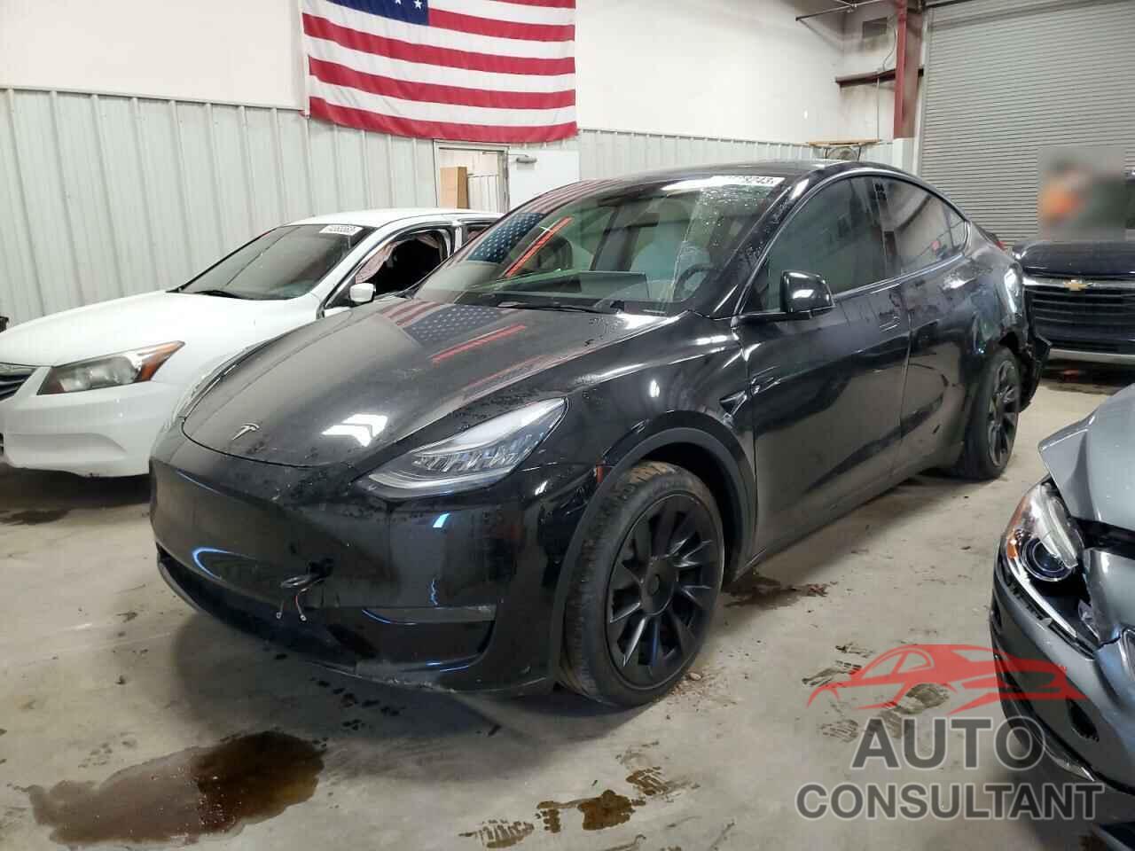 TESLA MODEL Y 2021 - 5YJYGAEE4MF262944