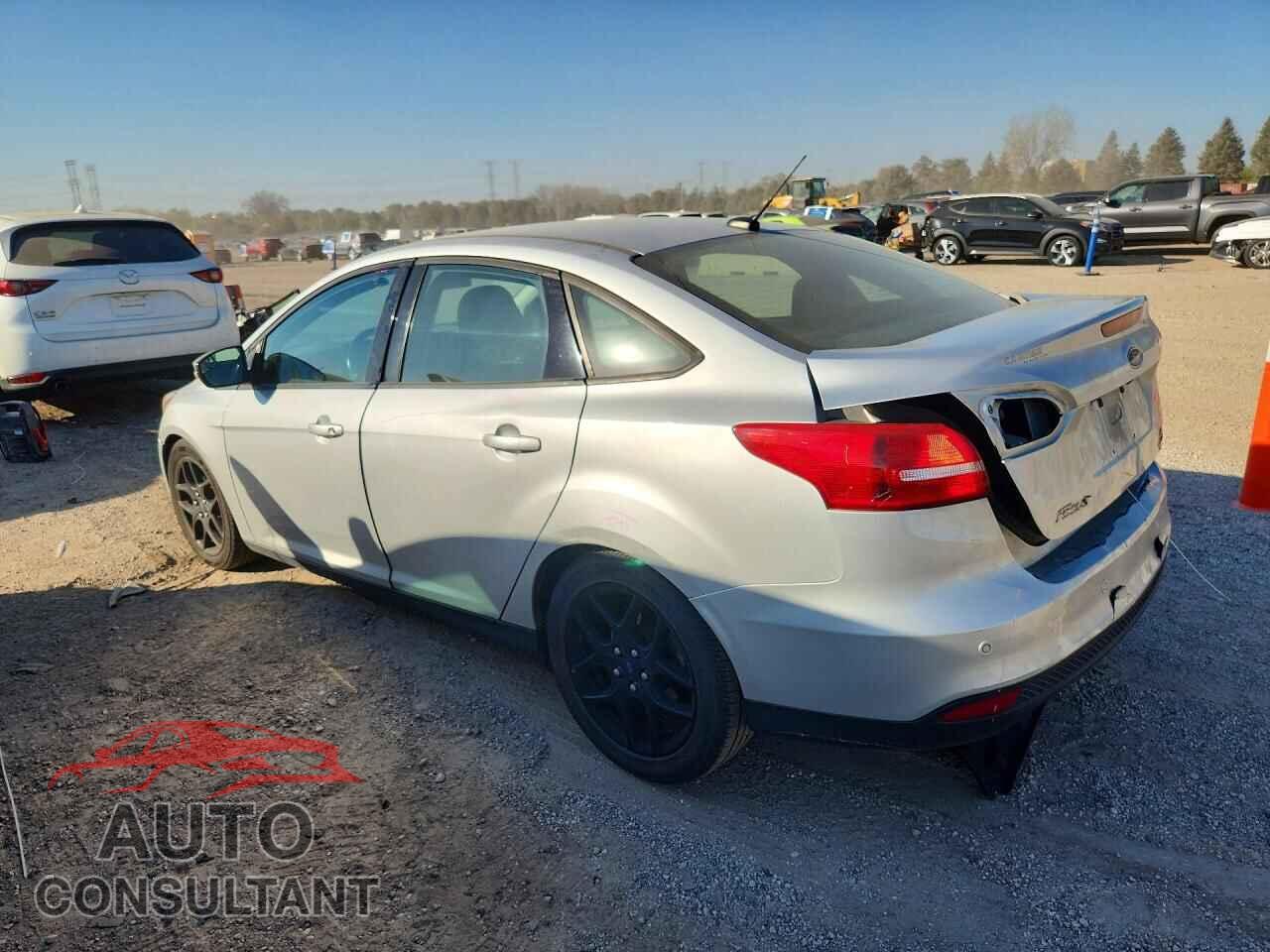 FORD FOCUS 2016 - 1FADP3F23GL262326