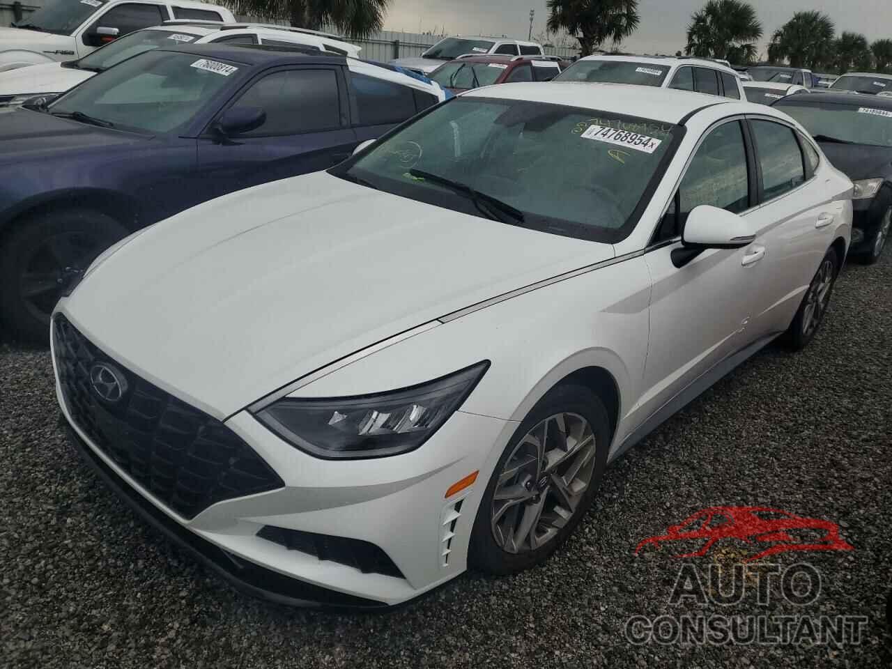 HYUNDAI SONATA 2022 - KMHL64JAXNA167697