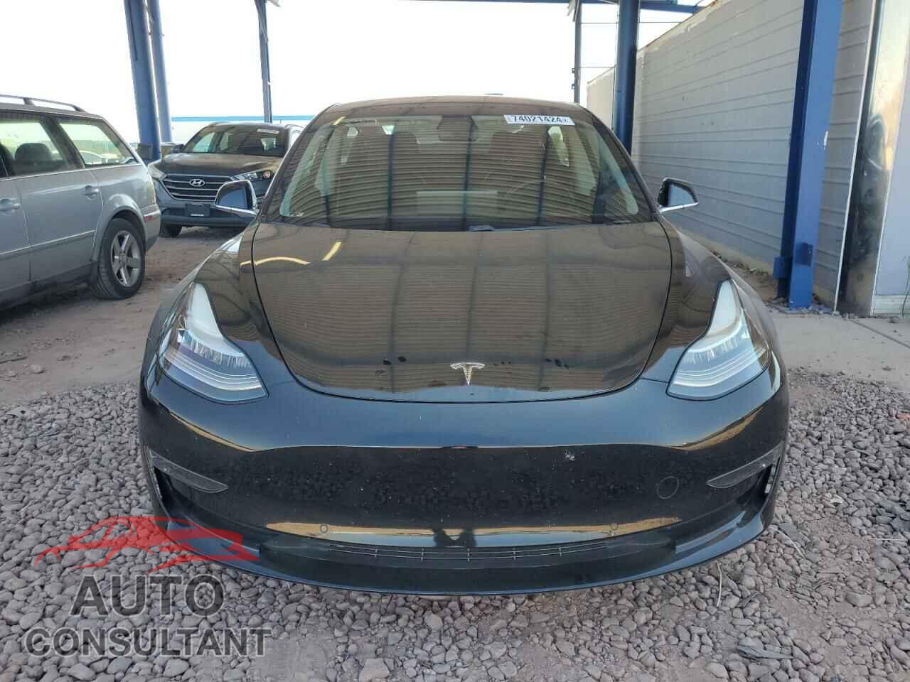 TESLA MODEL 3 2018 - 5YJ3E1EA9JF077068