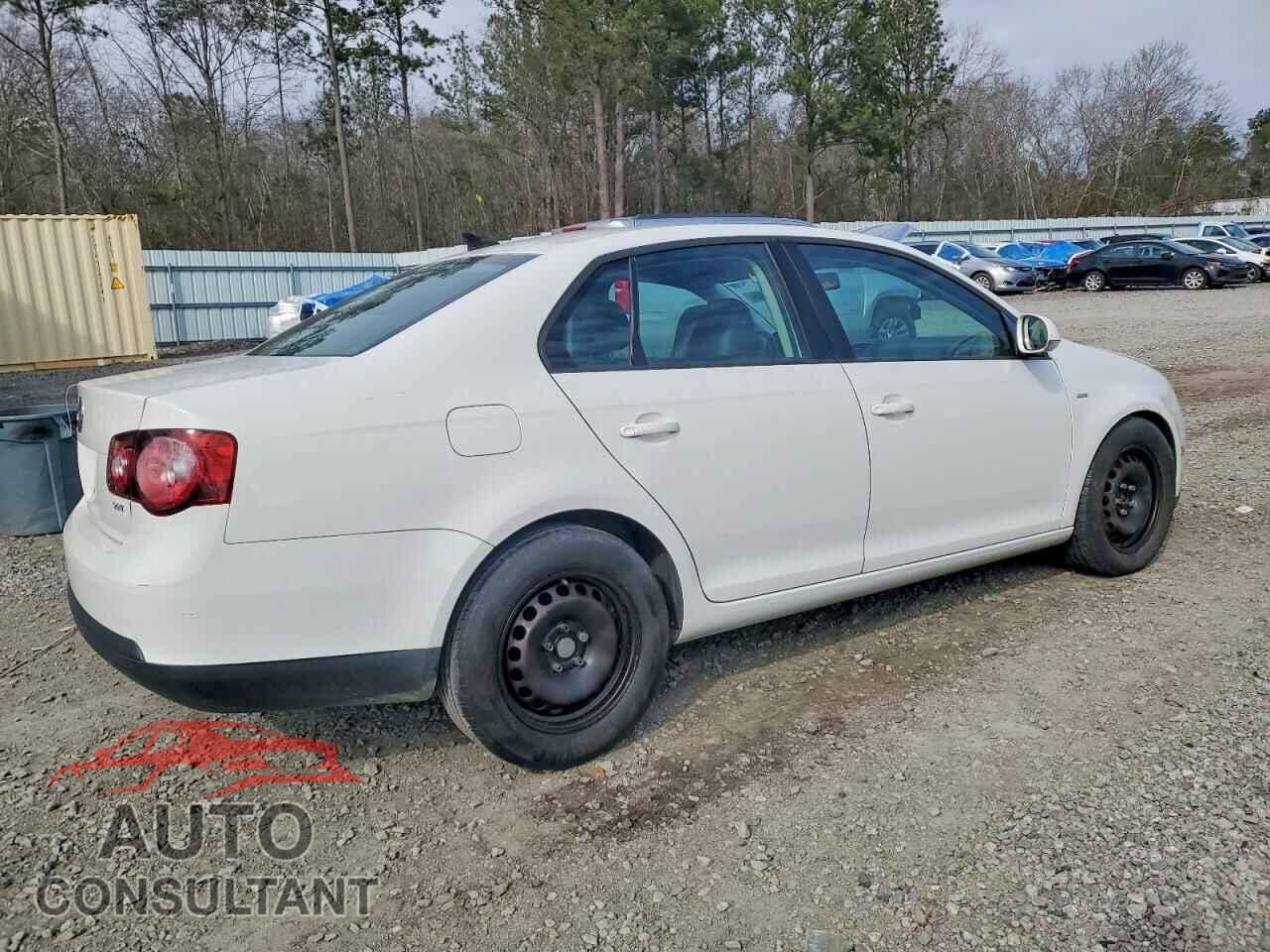 VOLKSWAGEN JETTA 2010 - 3VWRA7AJXAM070203