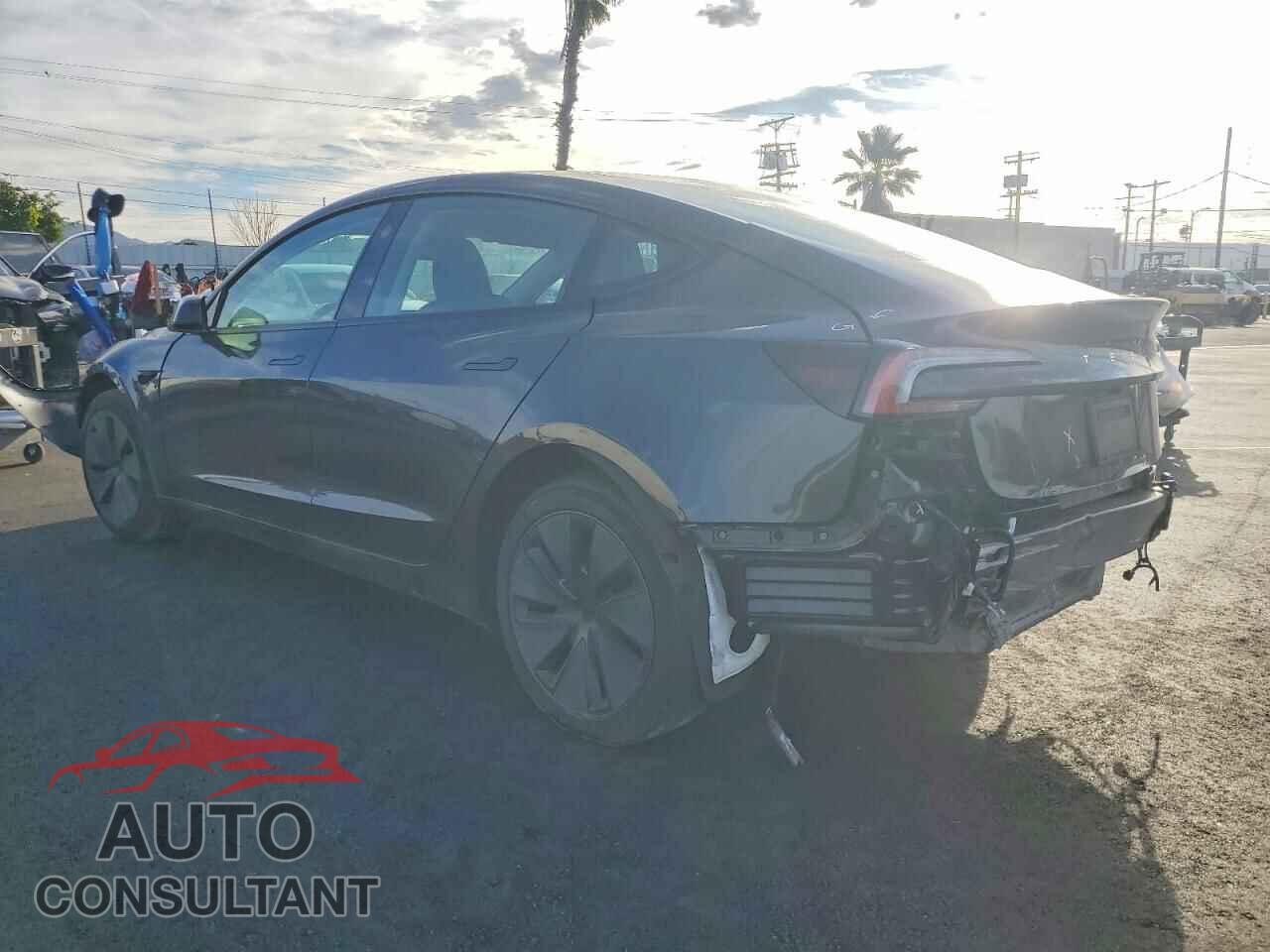 TESLA MODEL 3 2024 - 5YJ3E1EA4RF854512
