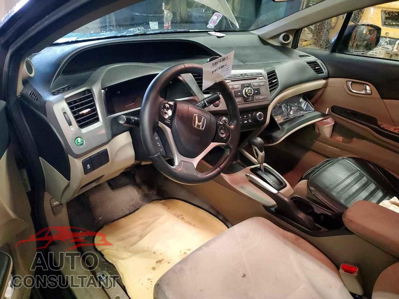 HONDA CIVIC 2012 - 2HGFB2F51CH015000