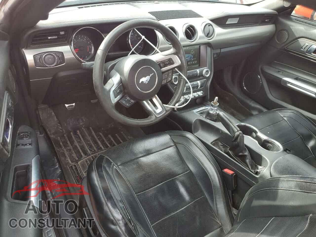 FORD MUSTANG 2015 - 1FA6P8CF0F5300904