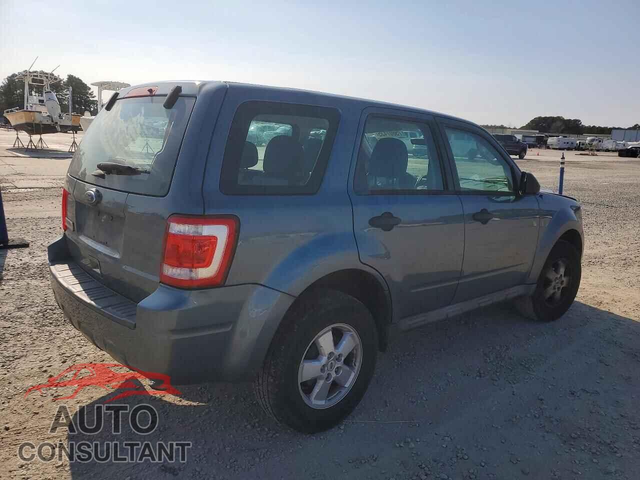 FORD ESCAPE 2011 - 1FMCU9C77BKC35044